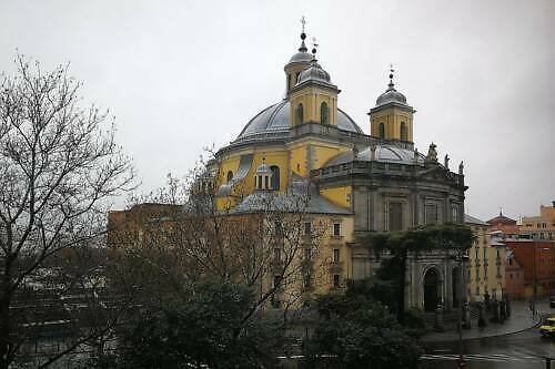 Bazilika sv. Františka Velikého (Basílica de San Francisco el Grande): vstup(né), otevírací doba, tipy, zajímavosti, mapa a další Bazilika sv. Františka Velikého v Madridu ve Španělsku