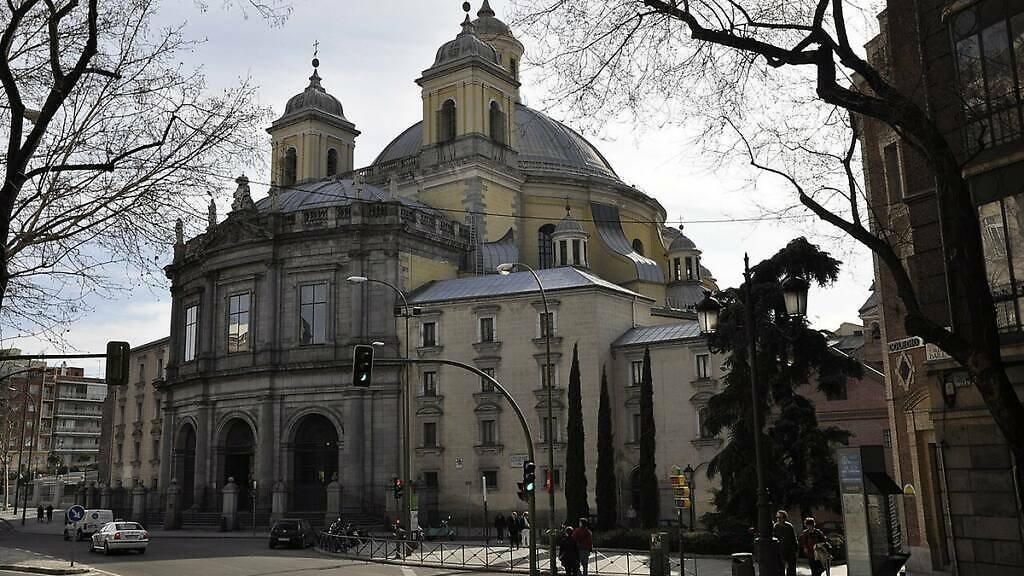 Barokní bazilika svatého Františka Velikého v Madridu