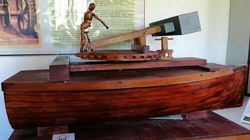 Národní muzeum vědy a techniky Leonarda Da Vinci (Museo Nazionale Scienza e Tecnologia Leonardo da Vinci): největší italské muzeum svého druhu věnované legendárnímu vynálezci Národní muzeum vědy a technologie Leonardo da Vinci v Miláně v Itálii