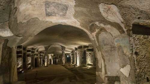 Katakomby sv. Januária (Catacombe di San Gennaro): vstup(né), otevírací doba, tipy, zajímavosti, mapa a další san gennaro neapol italie katakomby
