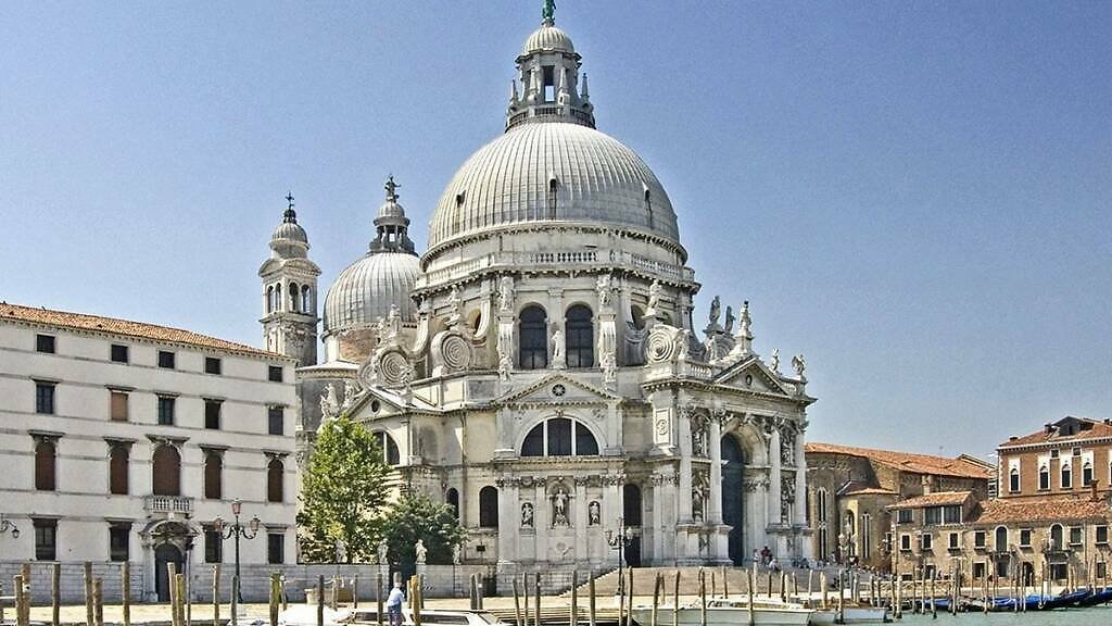 Bazilika Panny Marie zdraví (Santa Maria della Salute) v Benátkách