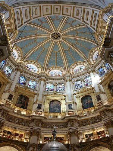 Katedrála vtělení v Granadě (Catedral de Granada): vstup(né), otevírací doba, tipy, zajímavosti, mapa a další Katedrála vtělení v Granadě ve Španělsku