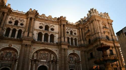 Katedrála vtělení v Granadě (Catedral de Granada): vstup(né), otevírací doba, tipy, zajímavosti, mapa a další Katedrála vtělení v Granadě ve Španělsku