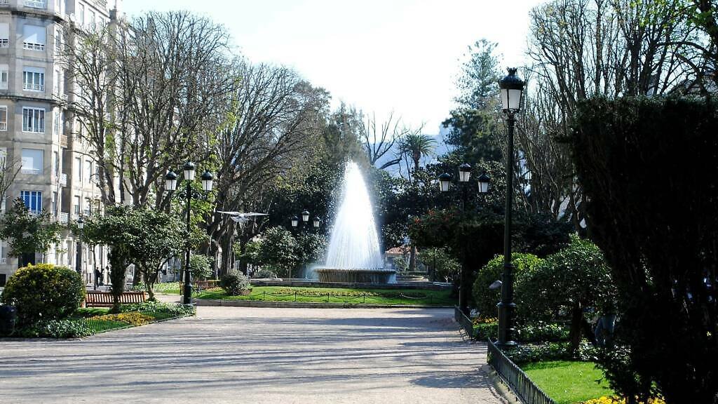 Park Alameda da Praza de Compostela ve Vigu