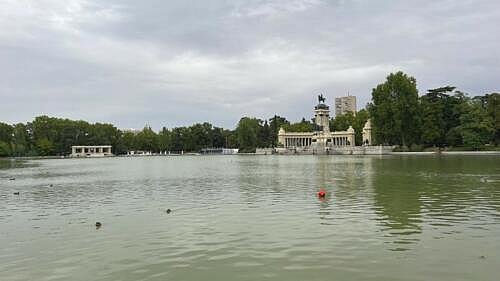 Park Retiro (El Retiro Parque): vstup(né), otevírací doba, tipy a zajímavosti Park Retiro (El Retiro Park) v Madridu
