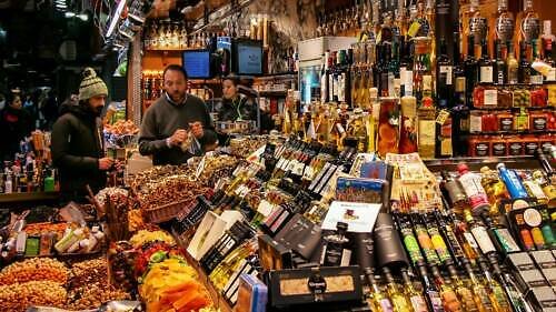 Tržnice La Boqueria (Mercado de La Boqueria): vstup(né), otevírací doba, tipy, zajímavosti, mapa a další Tržnice La Boqueria (Mercado de La Boqueria) v Barceloně