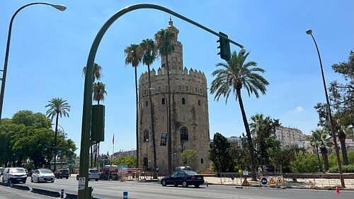 Zlatá věž v Seville (Torre del Oro de Sevilla): vstup(né), otevírací doba, tipy, zajímavosti, mapa a další Zlatá věž v Seville (Torre del Oro de Sevilla)