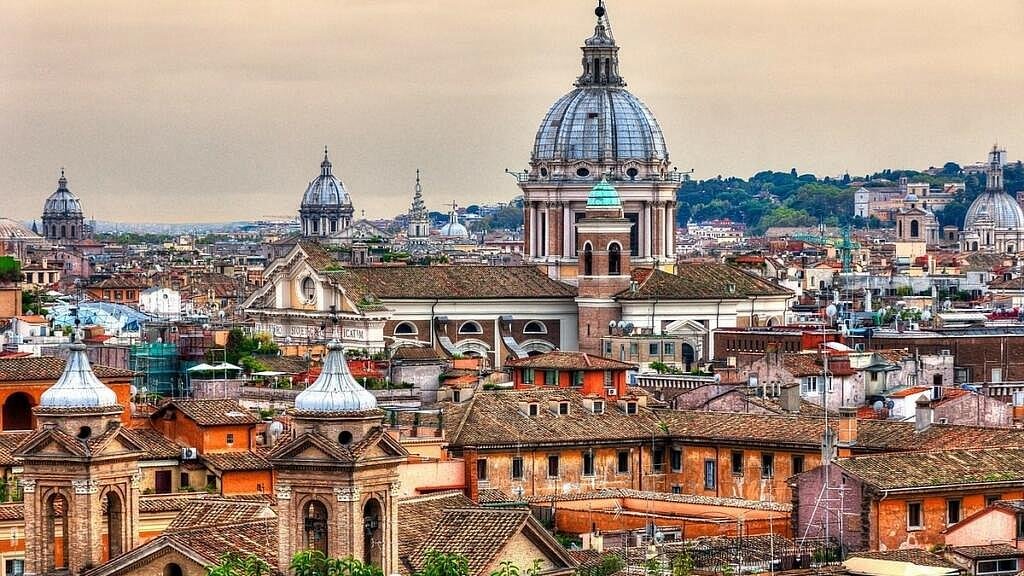 Nejkrásnější města Itálie (top 12), která doporučujeme nejkrasnejsi mesta italie rim