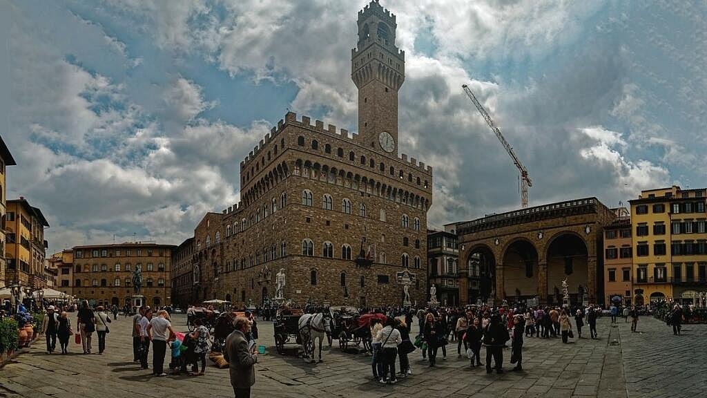 Náměstí panství ve Florencii (Piazza della Signoria di Firenze)