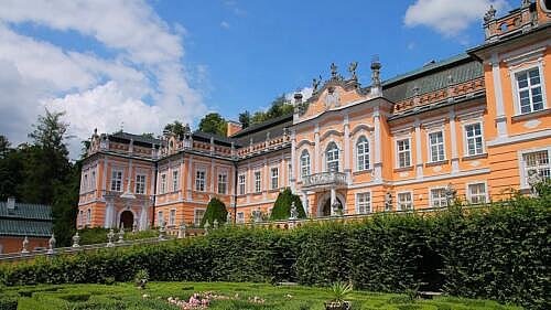 Zámek Nové Hrady: vstup(né), otevírací doba, tipy, zajímavosti Zámek Nové Hrady