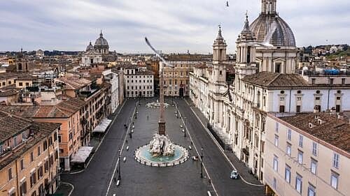 Náměstí Navona (Piazza Navona): barokní klenot Říma lemovaný fontánami a historickými paláci, kde ožívá minulost Náměstí Navona (Piazza Navona) v Římě