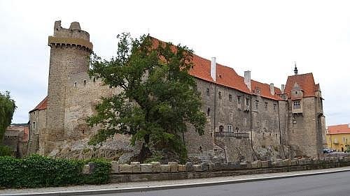 Hrad Strakonice: vstup(né), otevírací doba, tipy, zajímavosti Hrad Strakonice