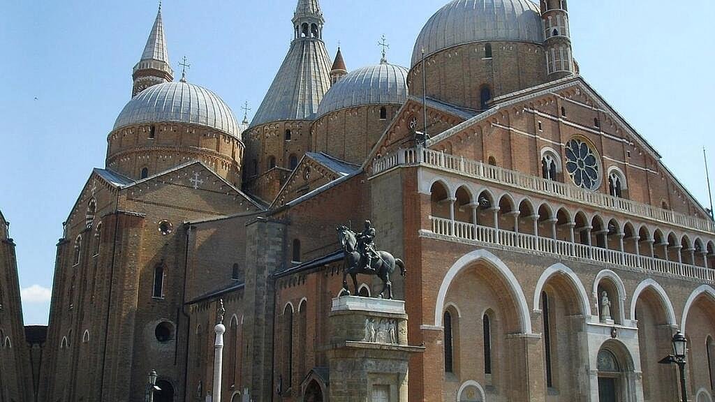 Bazilika svatého Antonína v Padově (Basilica di Sant'Antonio di Padova)